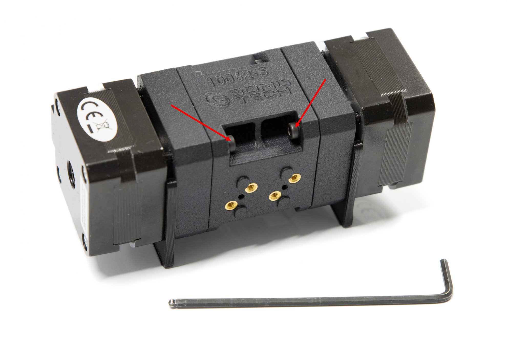 Rear holding screws on theBMG-X2-M extruder