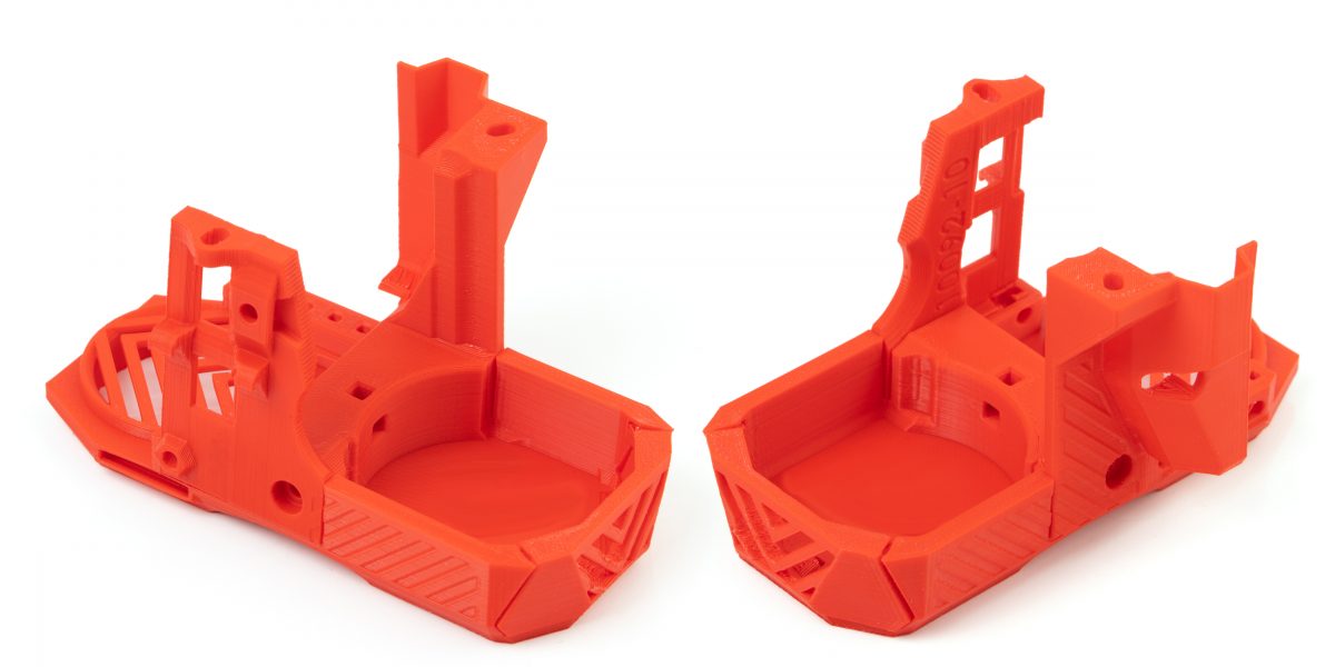 Detail of how to install the Left and Right wings